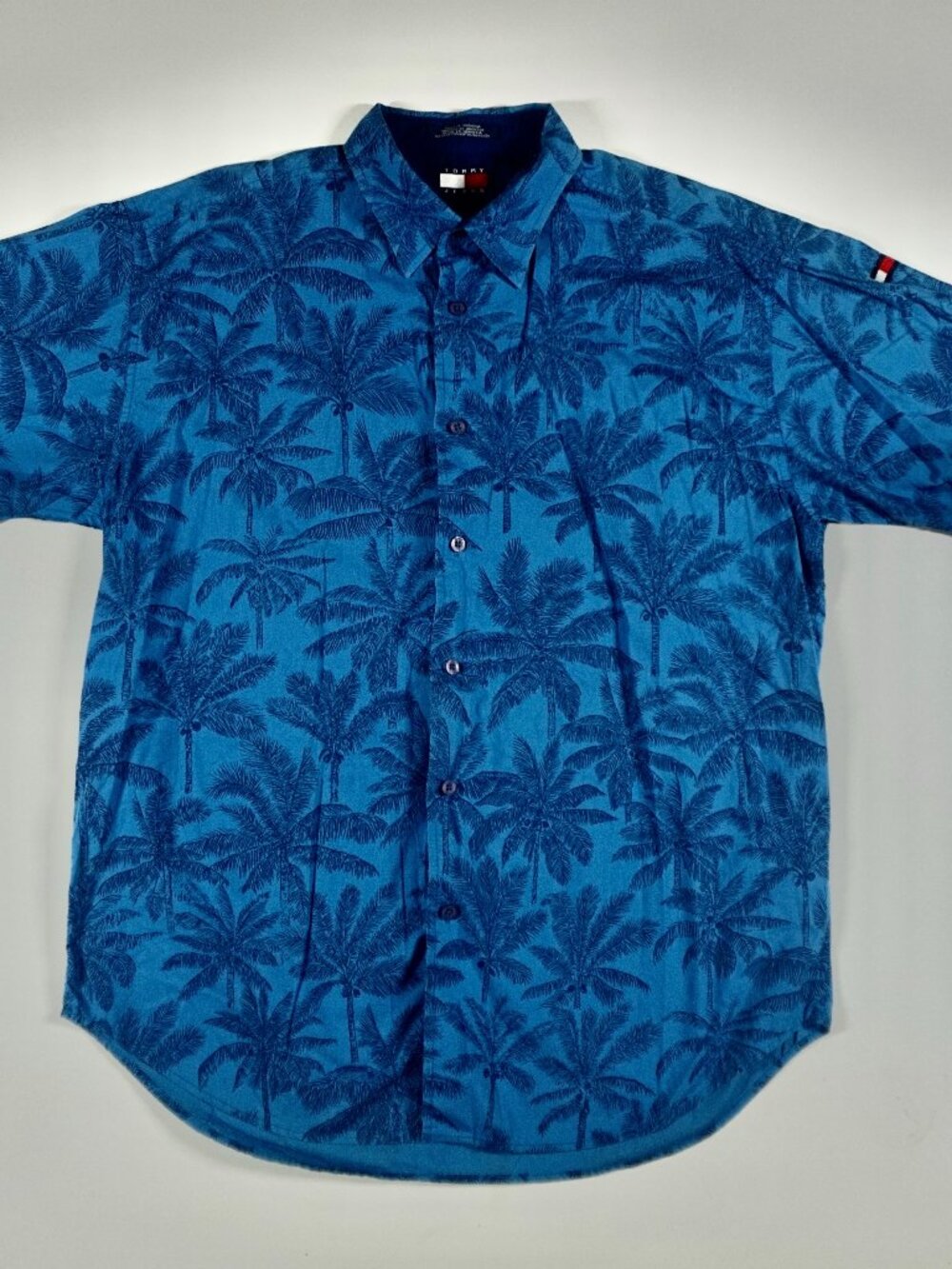 Vintage Tommy Hilfiger Men's Large S/S Blue Palm Tree Button Shirt 100% Cotton
